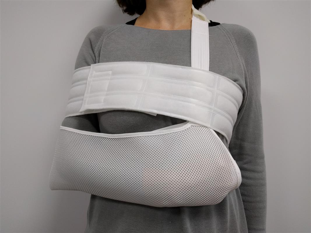 Padded Arm and Shoulder Immobilizer with Chest Band