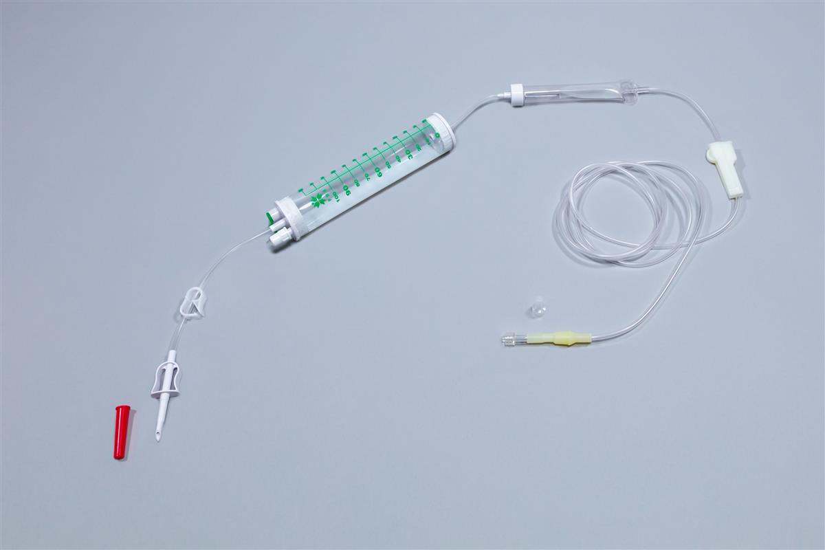 Admin system of blood with graduated chamber 120ml