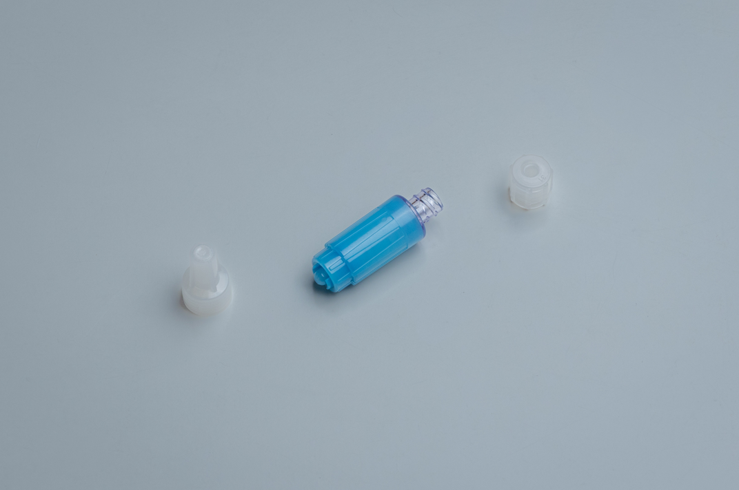 Blue safety valve for closed procedure
